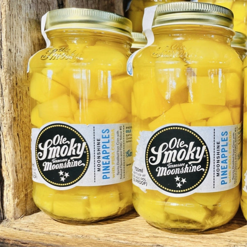 Ole Smoky Moonshine Pineapples With Piña Colada 750cc.