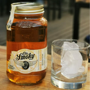 Ole Smoky Honey Charred mas hielo. 